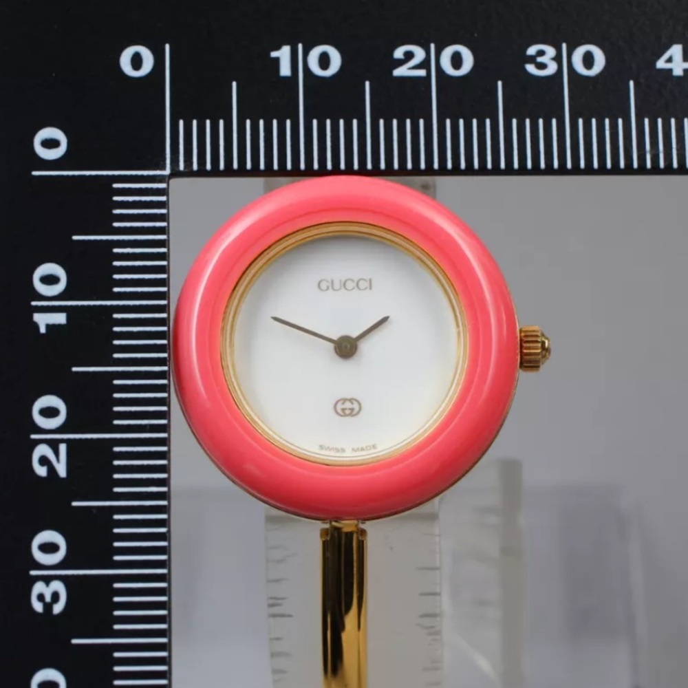 GUCCI ICONIC 14K Gold Plated LUXURY Statnent Watch - Picture 6 of 11